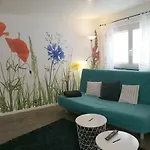Gaestehaus דירה *