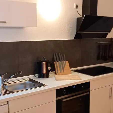 Gaestehaus Apartamento *